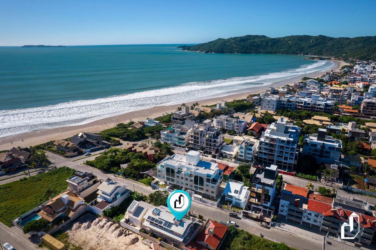 Apartamento com 02 dormitórios aqui é só trazer as malas e aproveitar as férias Bombinhas Exterior foto