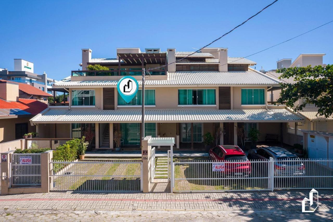 Apartamento com 02 dormitórios aqui é só trazer as malas e aproveitar as férias Bombinhas Exterior foto