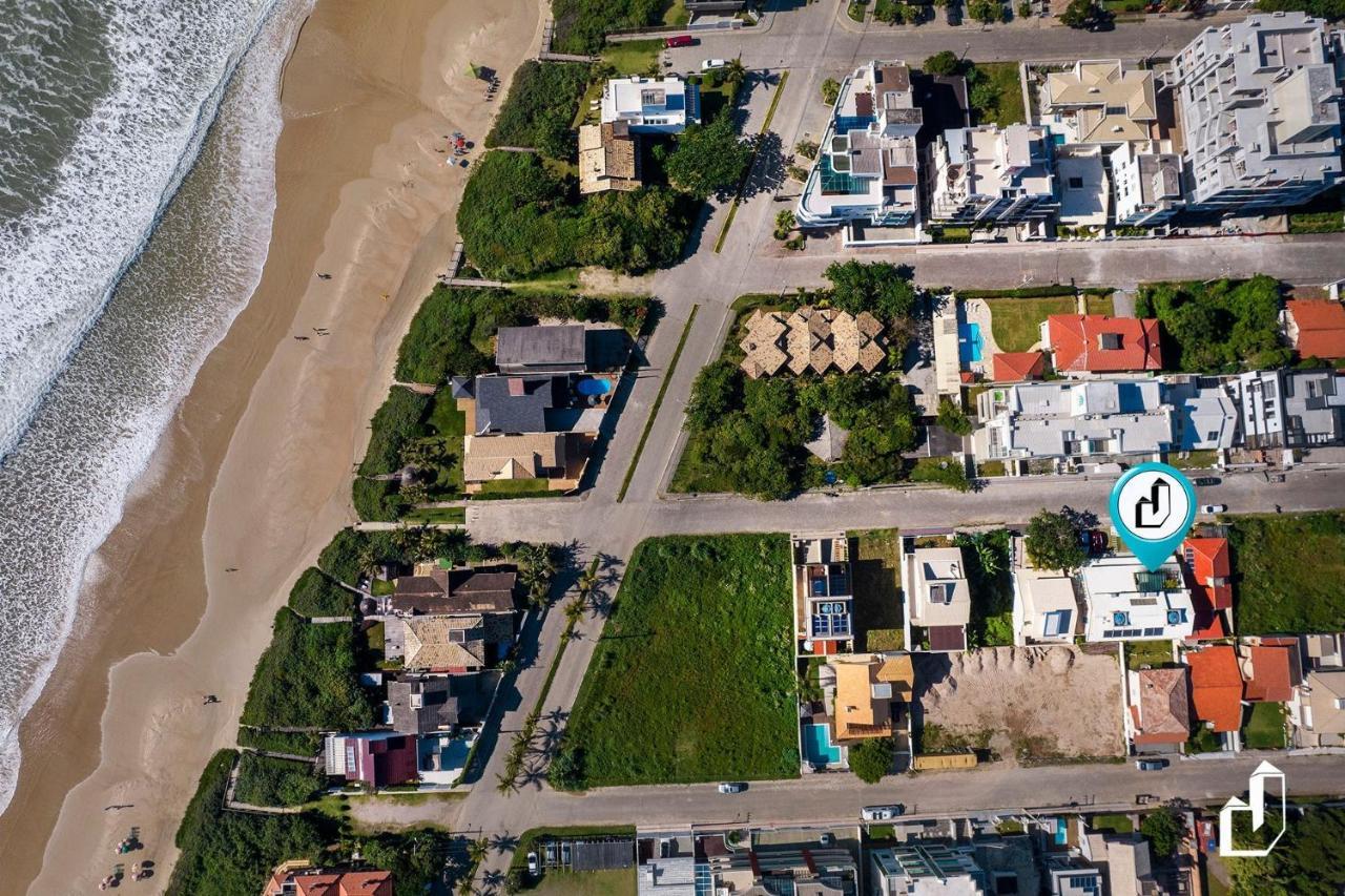 Apartamento com 02 dormitórios aqui é só trazer as malas e aproveitar as férias Bombinhas Exterior foto